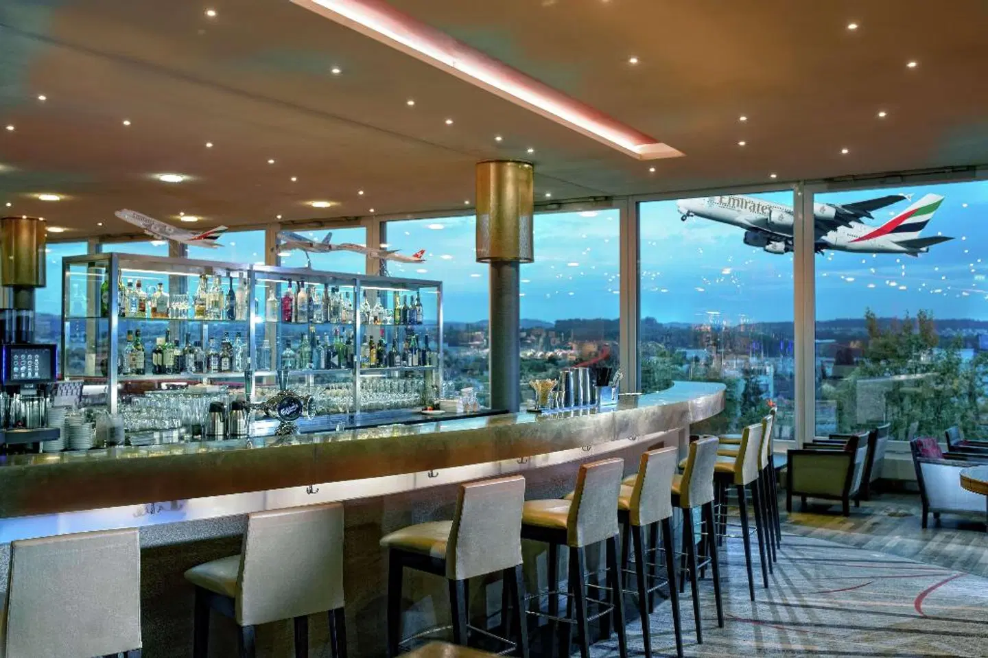 Hilton Zurich Airport Bar