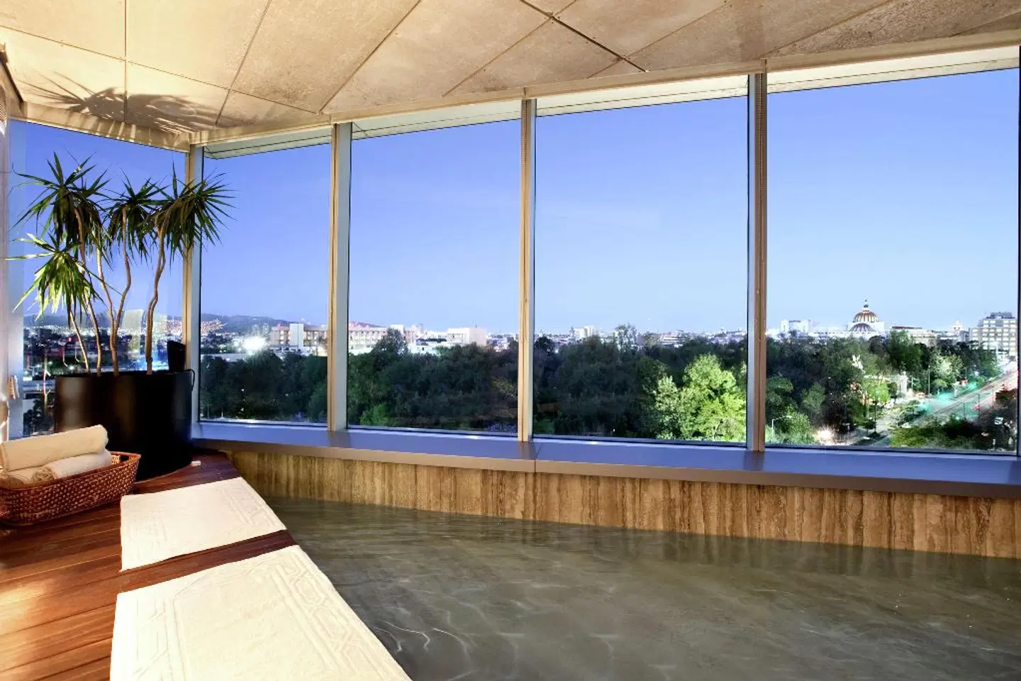 Hilton Mexico City Reforma TERRACE