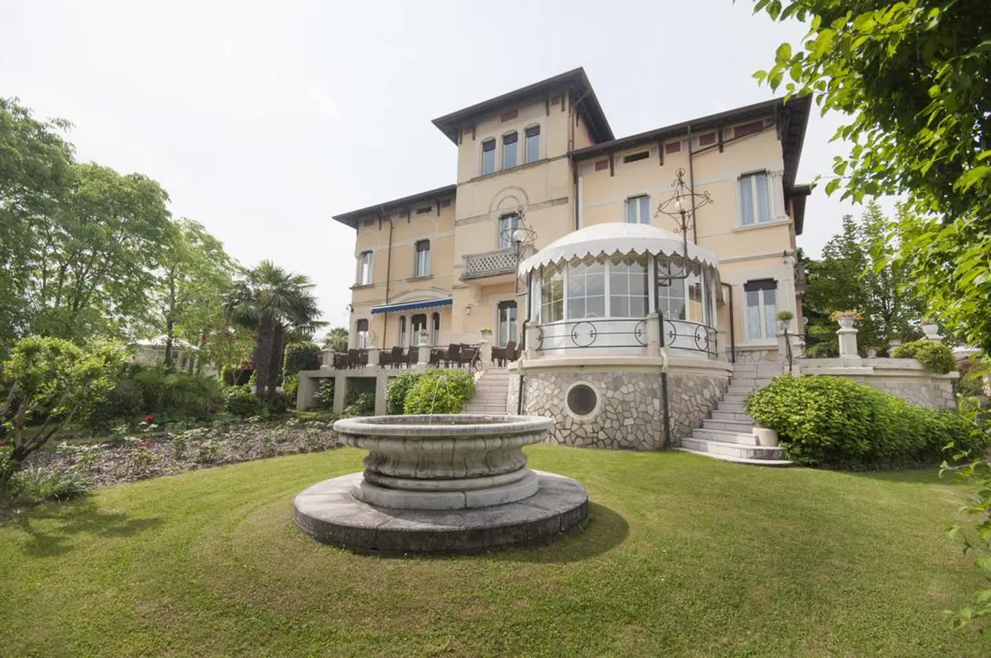 Villa Maria EXTERIOR