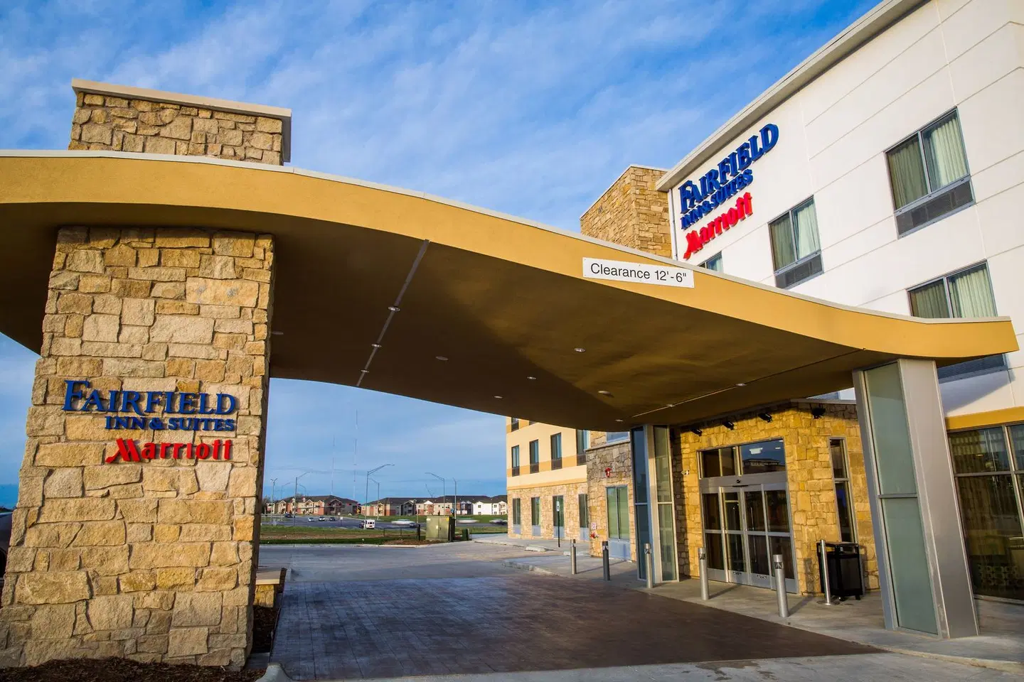 Fairfield Inn & Suites by Marriott Lincoln Southeast EXTERIOR