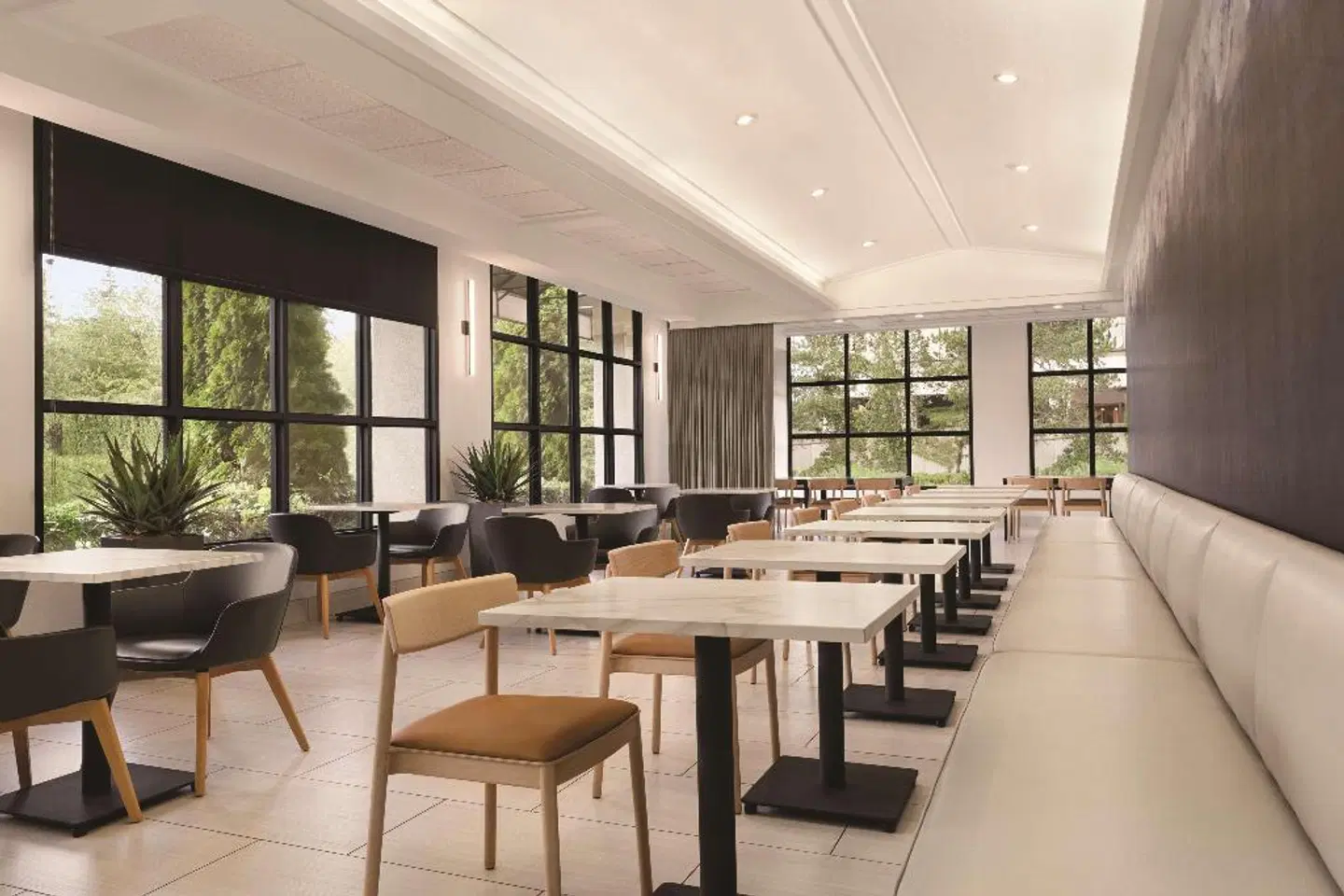 Radisson Hotel Seattle Airport BAR