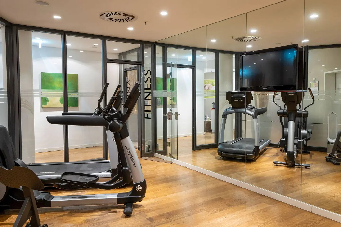 INNSiDE Dresden SPORTS_AND_LEISURE