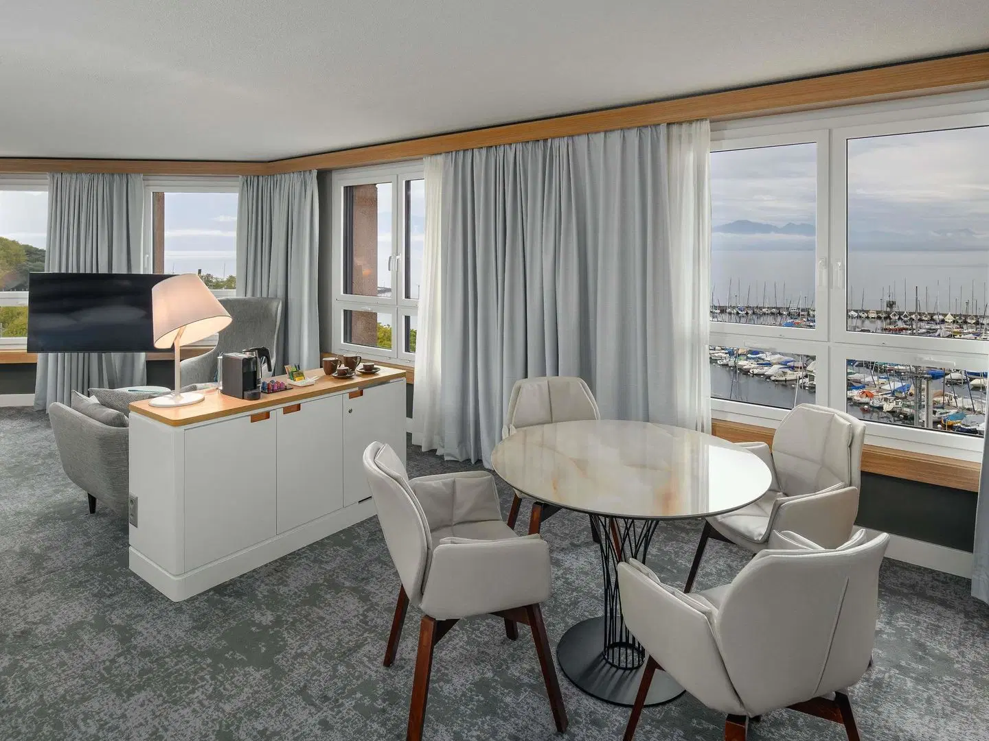 Mövenpick Lausanne ROOM_EXAMPLE