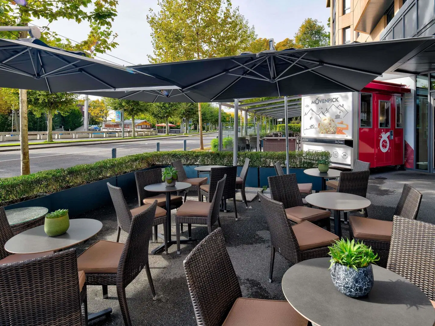 Mövenpick Lausanne TERRACE