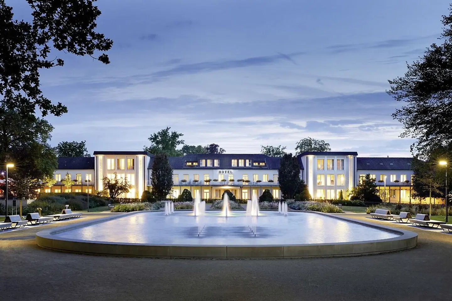 BEST WESTERN PREMIER Park Hotel & SPA OUTDOOR_POOL