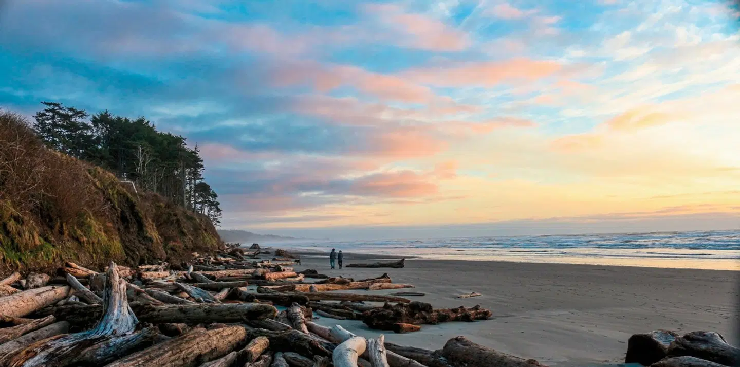 Kalaloch Lodge in Olympic National Park Strand