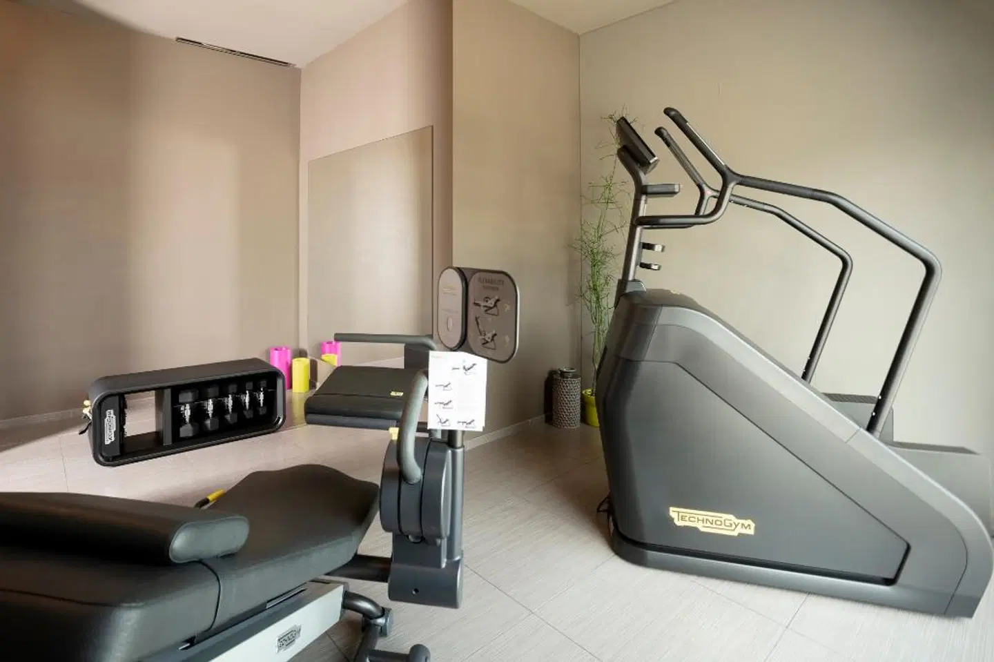 8Piuhotel ROOM_EXAMPLE