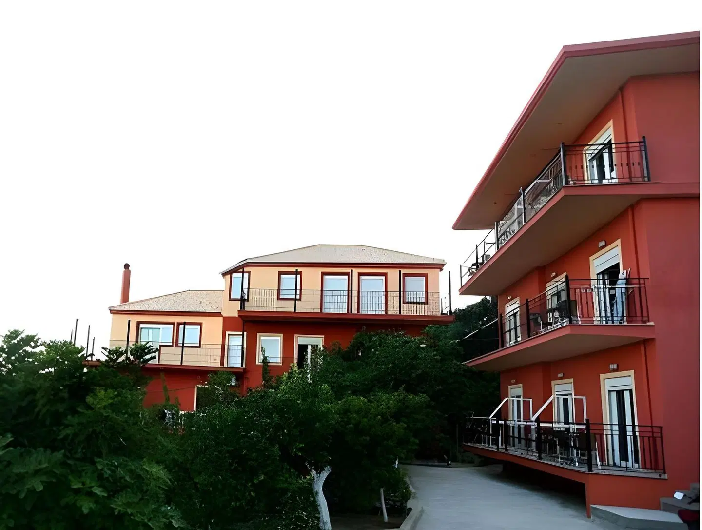 Studios Ristas 2 EXTERIOR