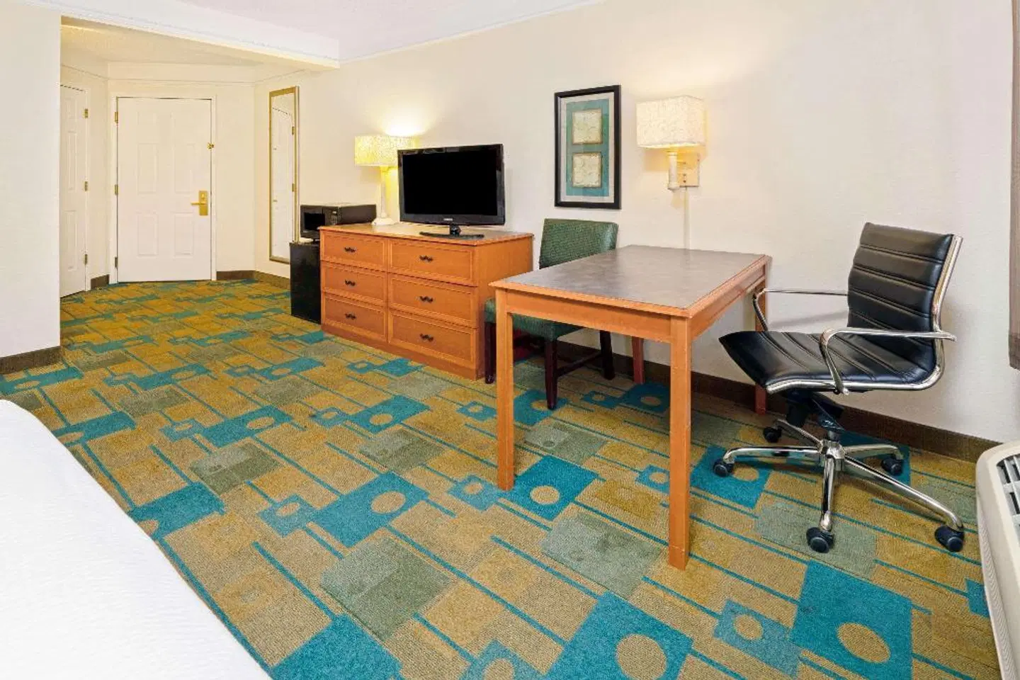 La Quinta Inn & Suites Salt Lake City Airport ROOM_EXAMPLE