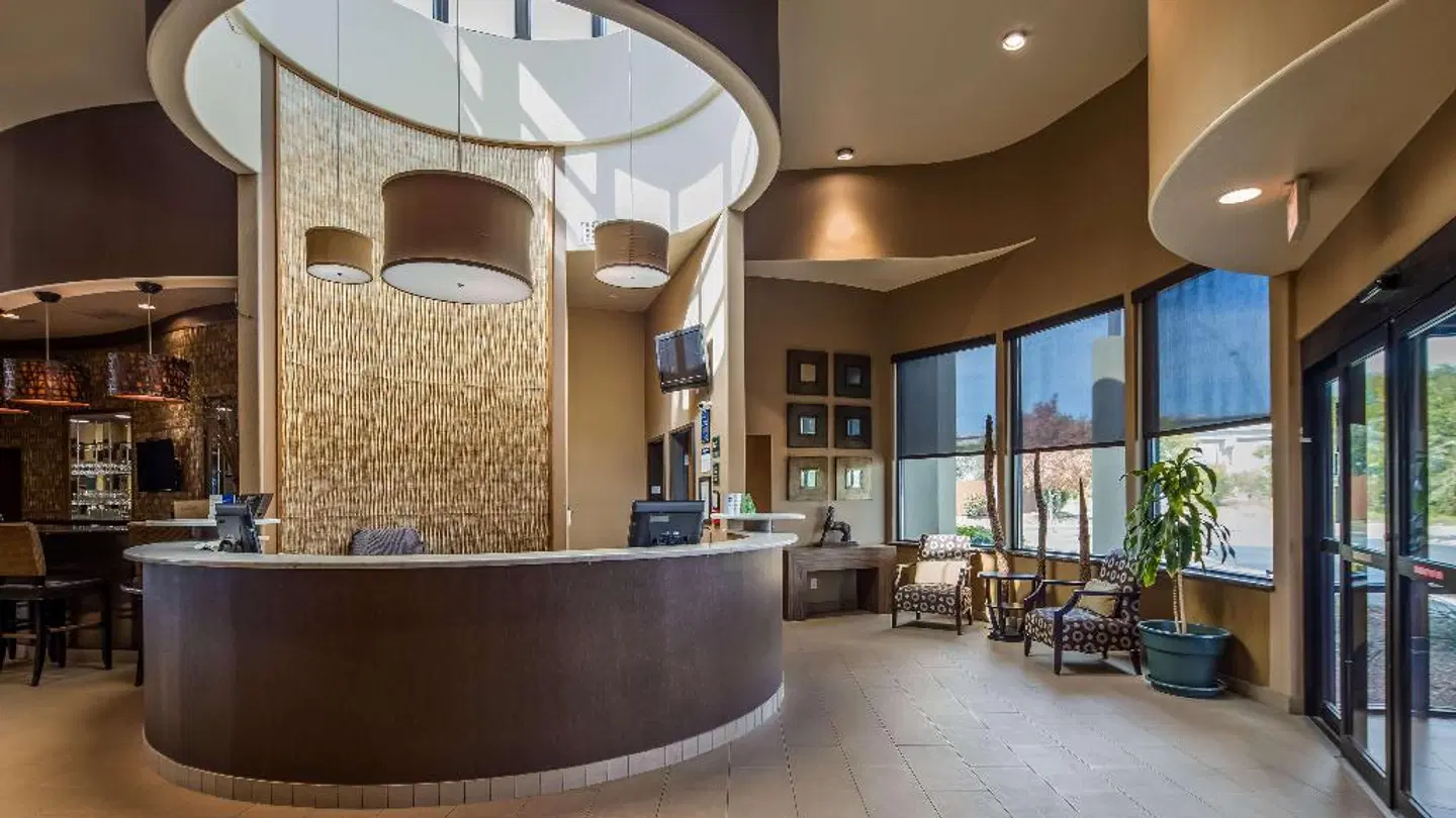 Best Western Plus Atrea Hotel and Suites LOUNGE_LOBBY