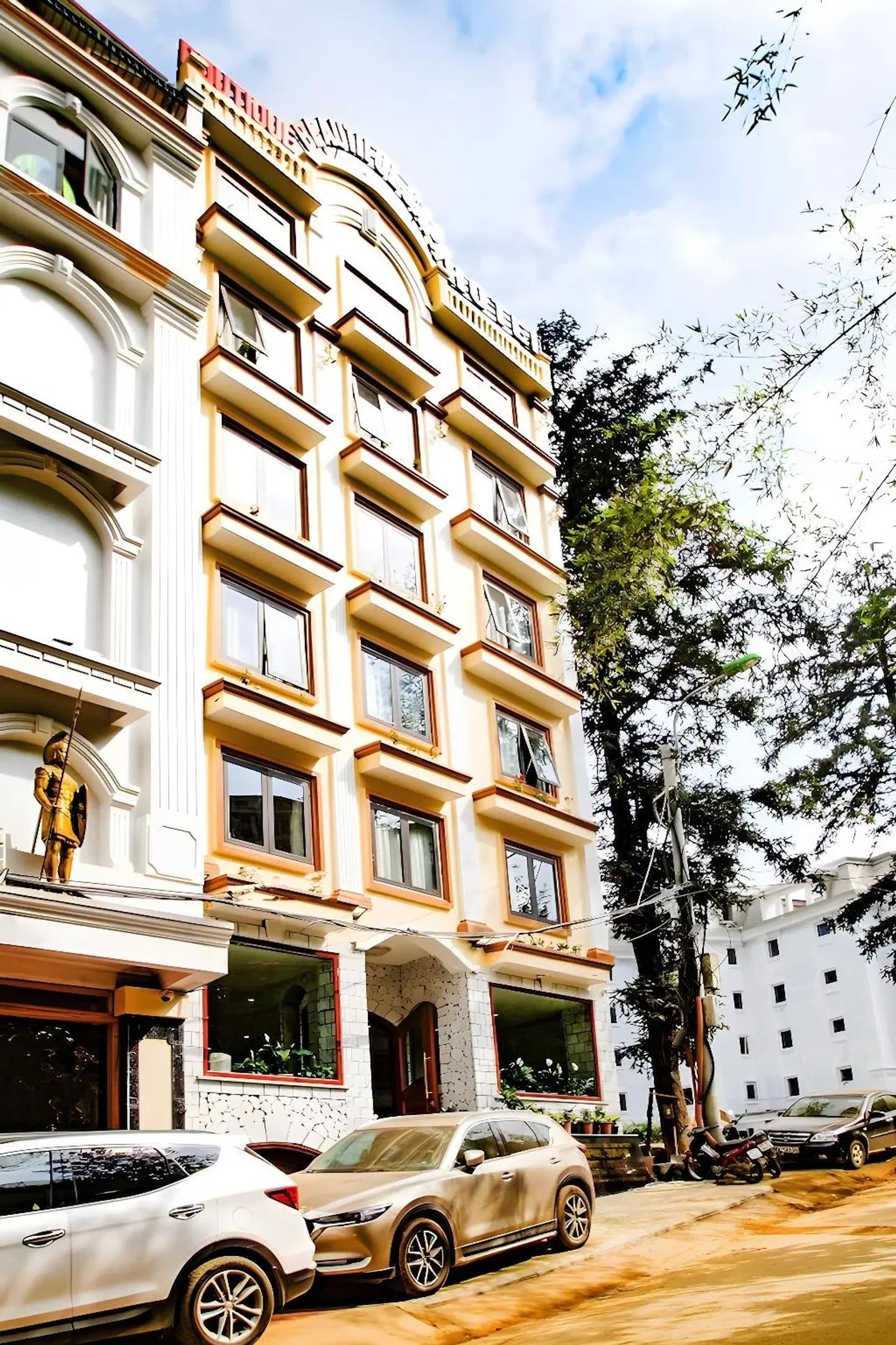 Hmong Sapa Hotel EXTERIOR