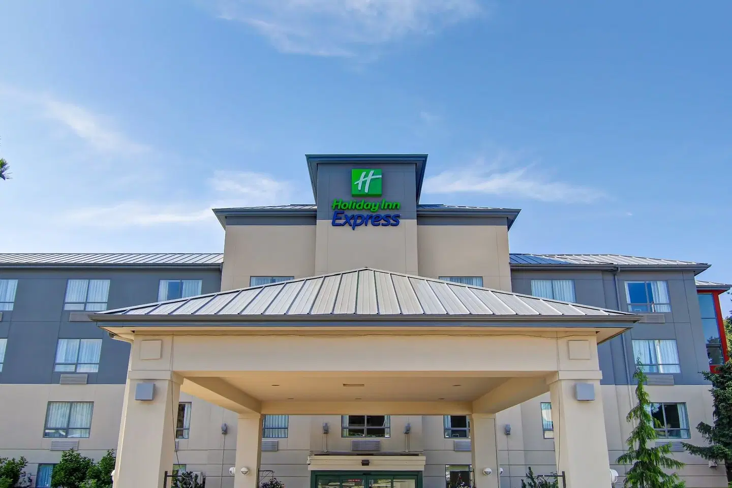 Holiday Inn Express Kamloops by IHG EXTERIOR