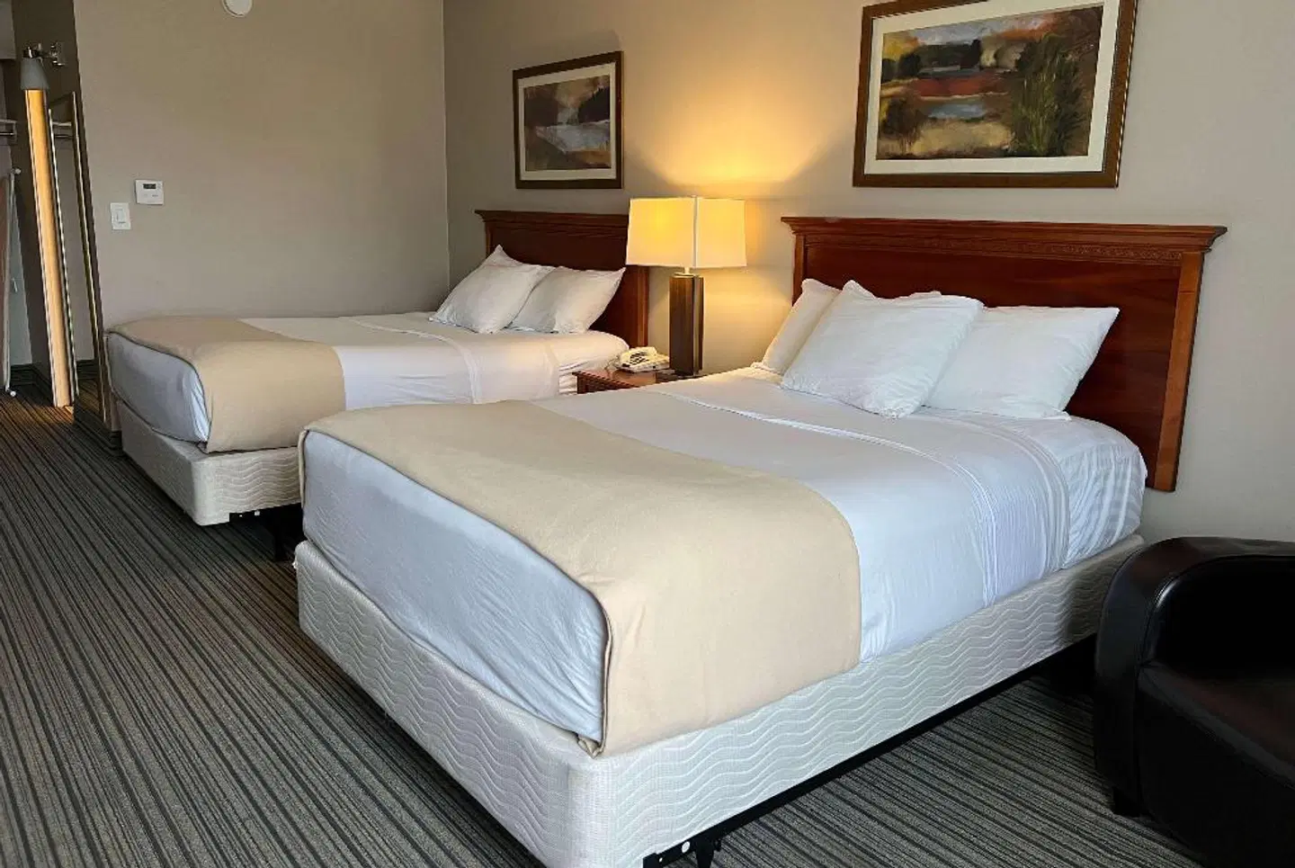 Ramada by Wyndham London ROOM_EXAMPLE