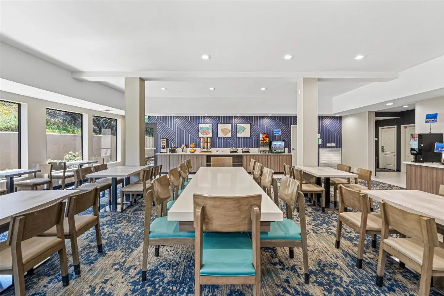 Best Western Valencia/Six Flags Inn & Suites Restaurant