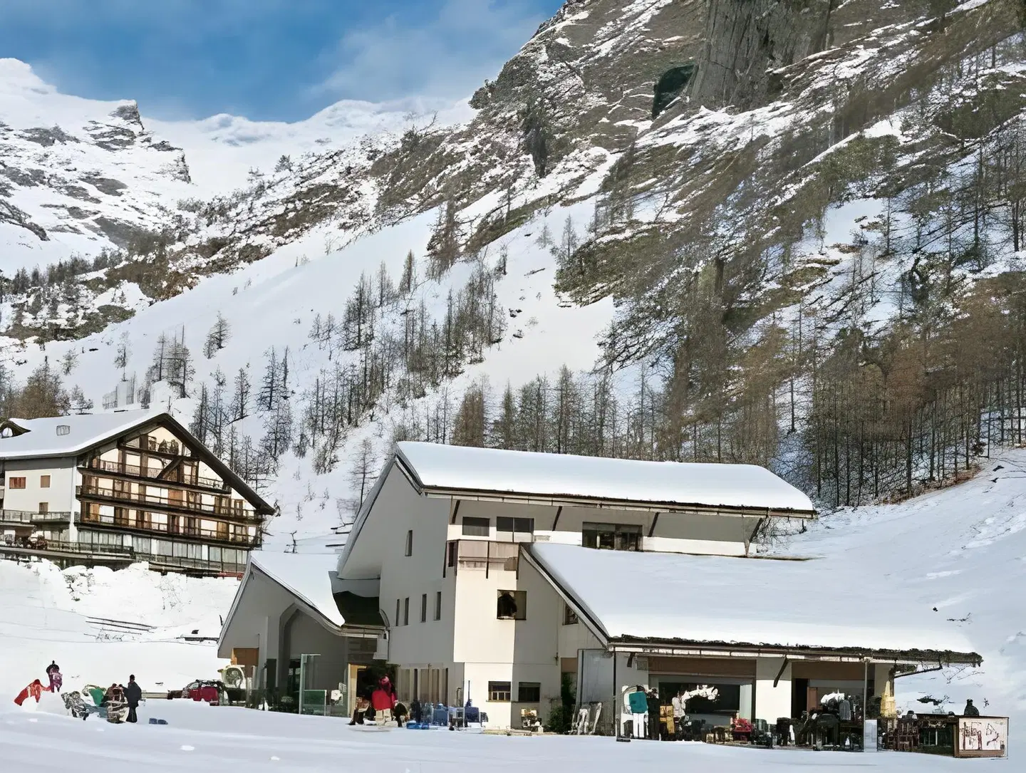 La Trinite Monboso Hotel EXTERIOR