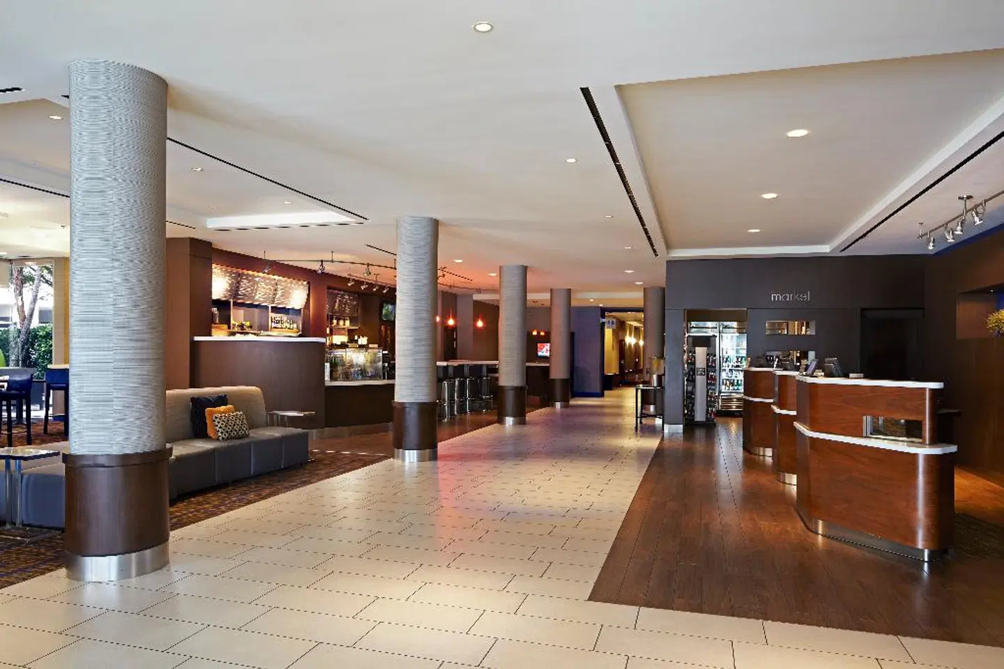 Courtyard by Marriott Los Angeles LAX/Century Boulevard LOUNGE_LOBBY