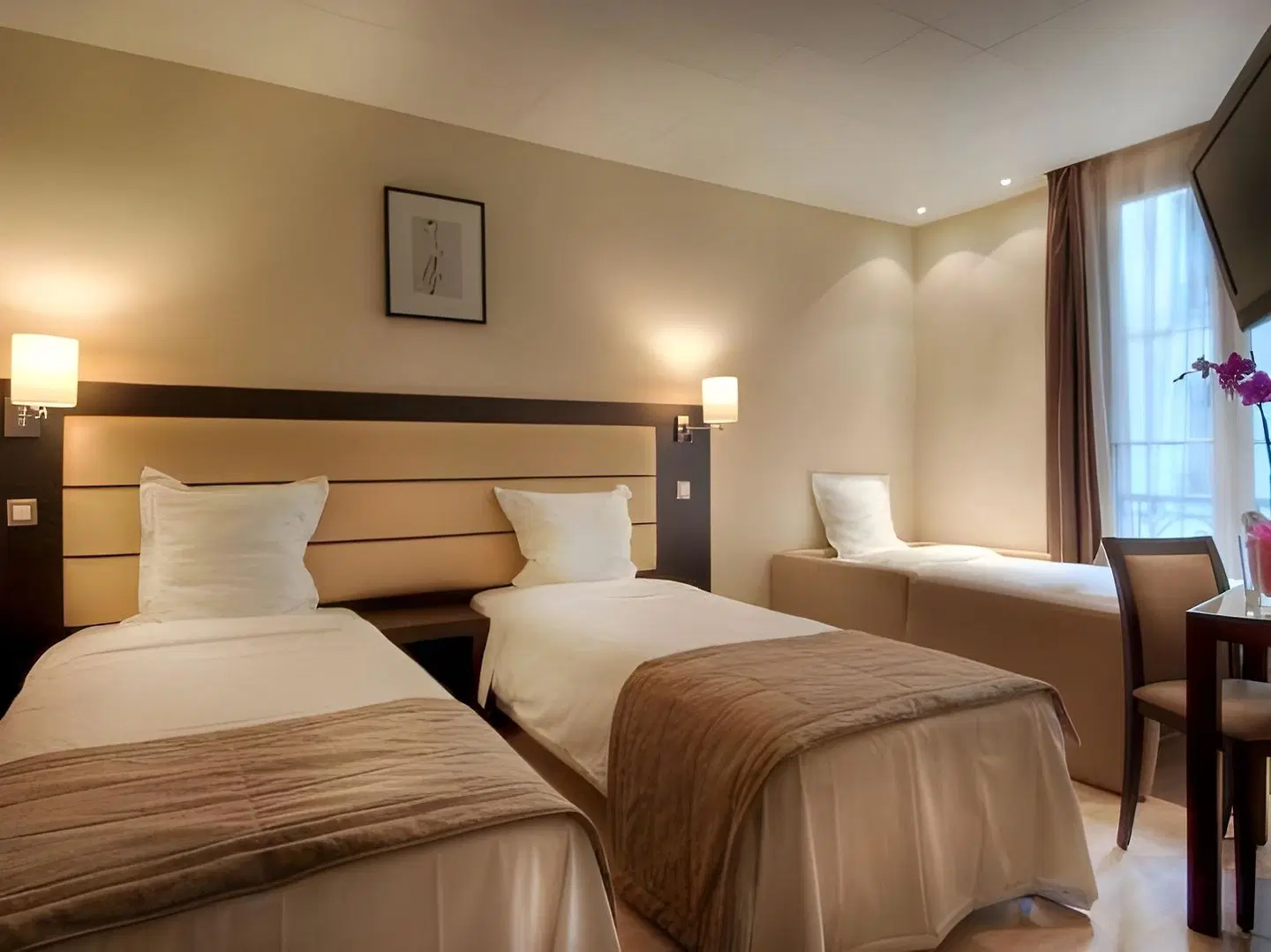 Sure Hotel by Best Western Paris Gare du Nord ROOM_EXAMPLE