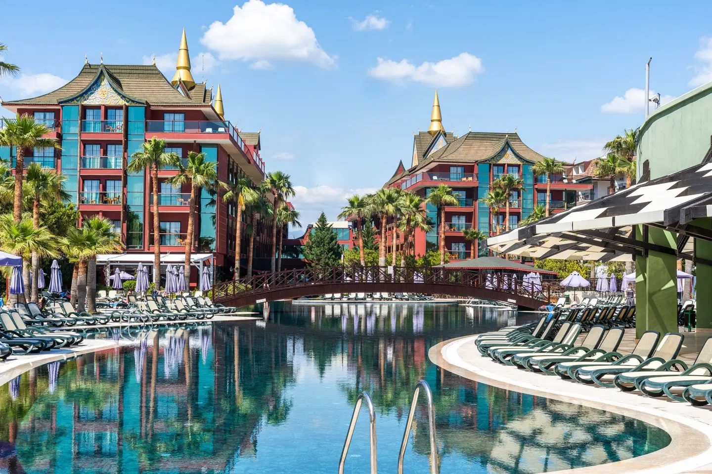 Siam Elegance Hotels & Spa OUTDOOR_POOL