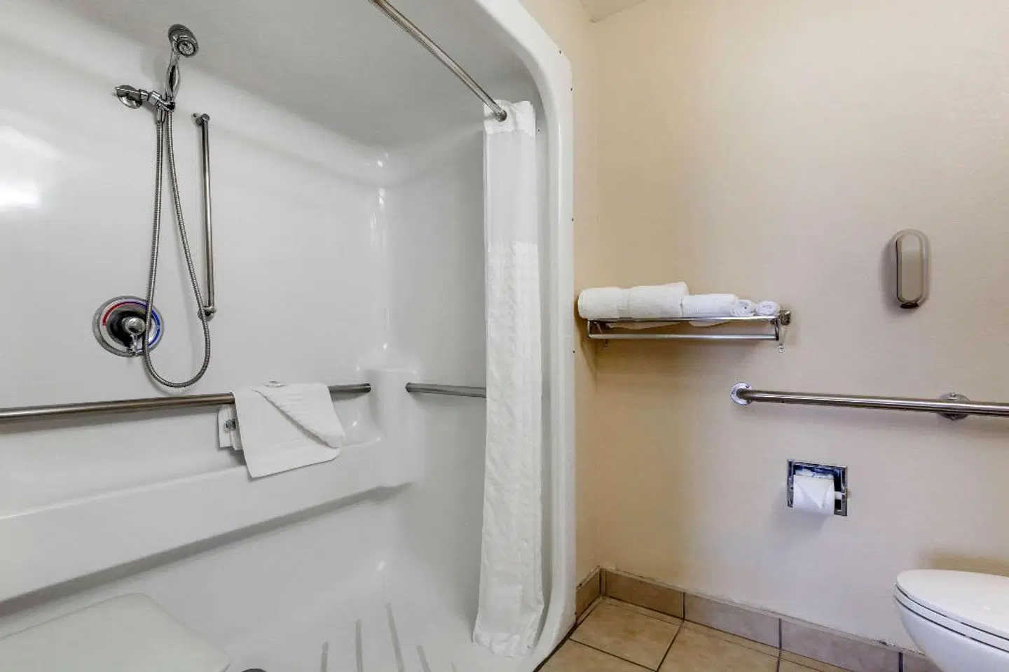 Comfort Inn Santa Fe Badezimmer