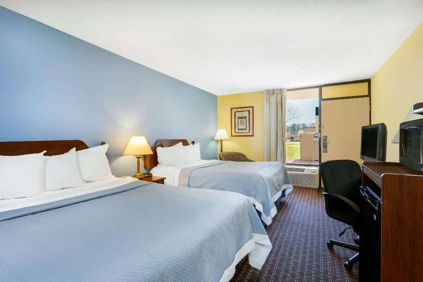 Days Inn by Wyndham Mocksville ROOM_EXAMPLE