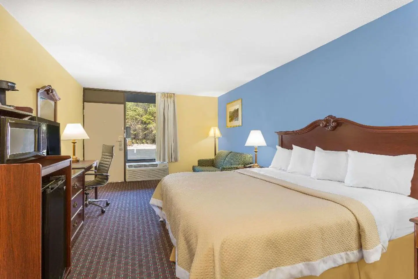 Days Inn by Wyndham Mocksville ROOM_EXAMPLE