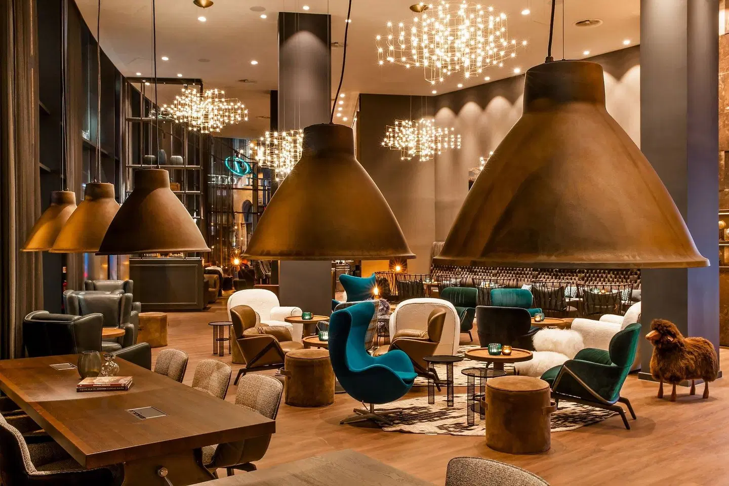 Motel One Glasgow Bar
