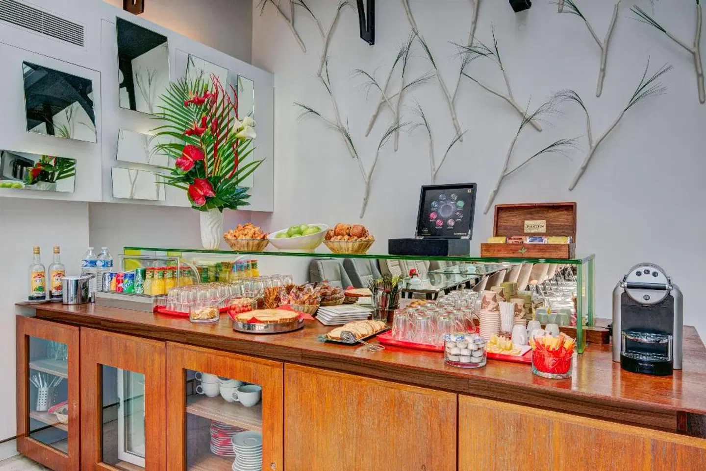 Joyce - Astotel Restaurant