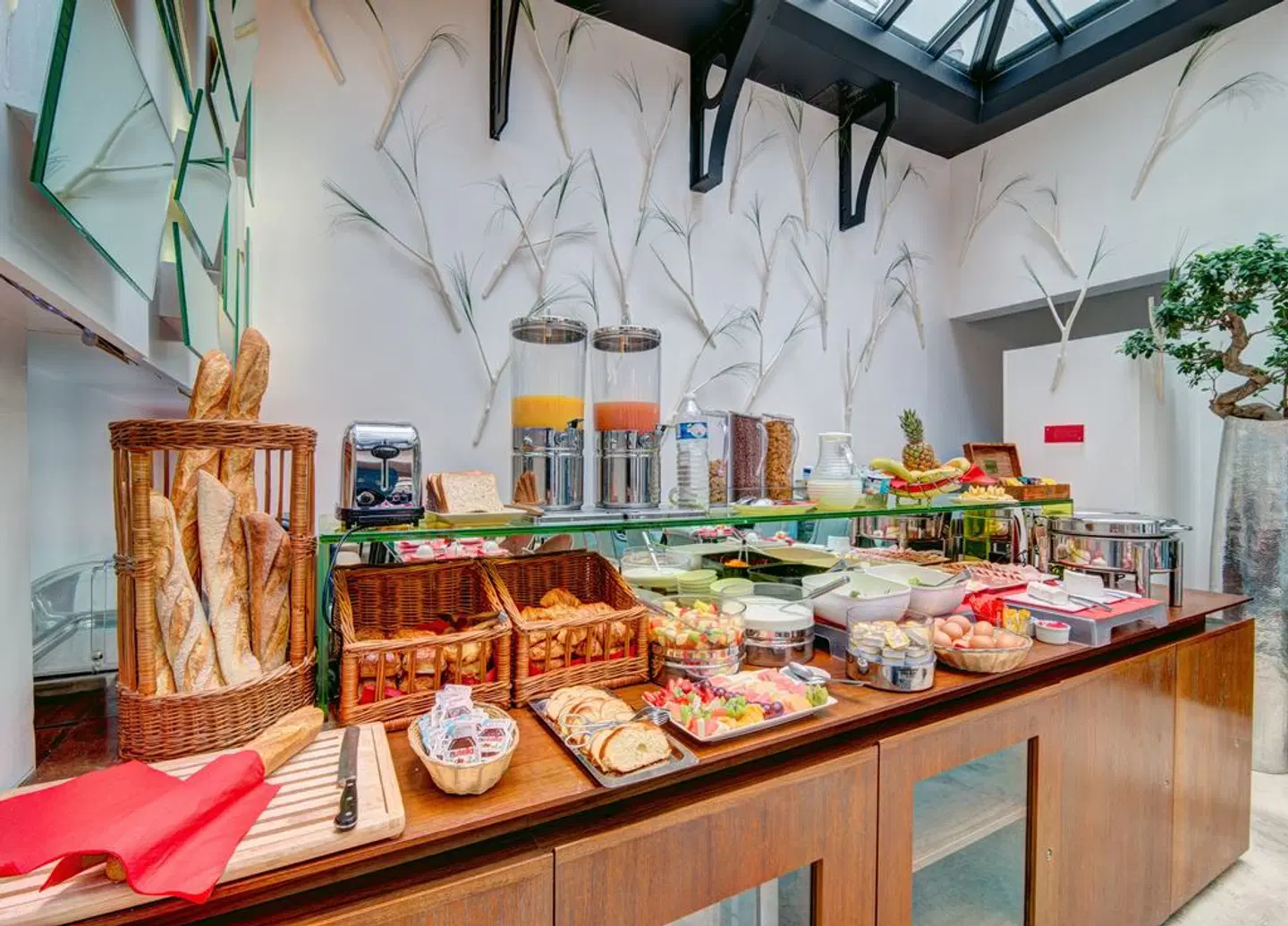 Joyce - Astotel RESTAURANT