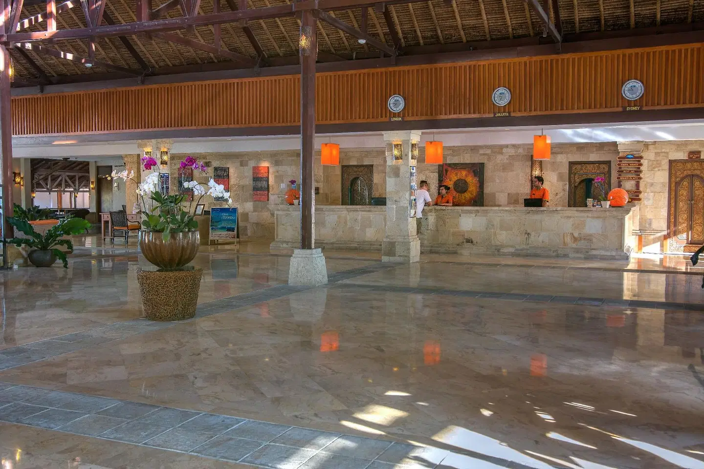 Mangsit Suites by Holiday Resort Lombok LOUNGE_LOBBY