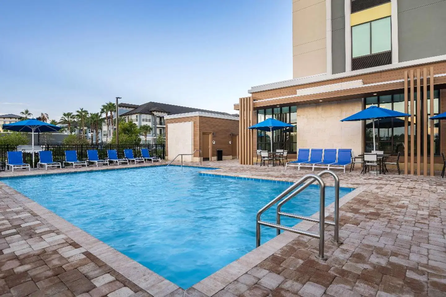 Hilton Garden Inn Orlando I-4 Millenia Blvd Mall OUTDOOR_POOL