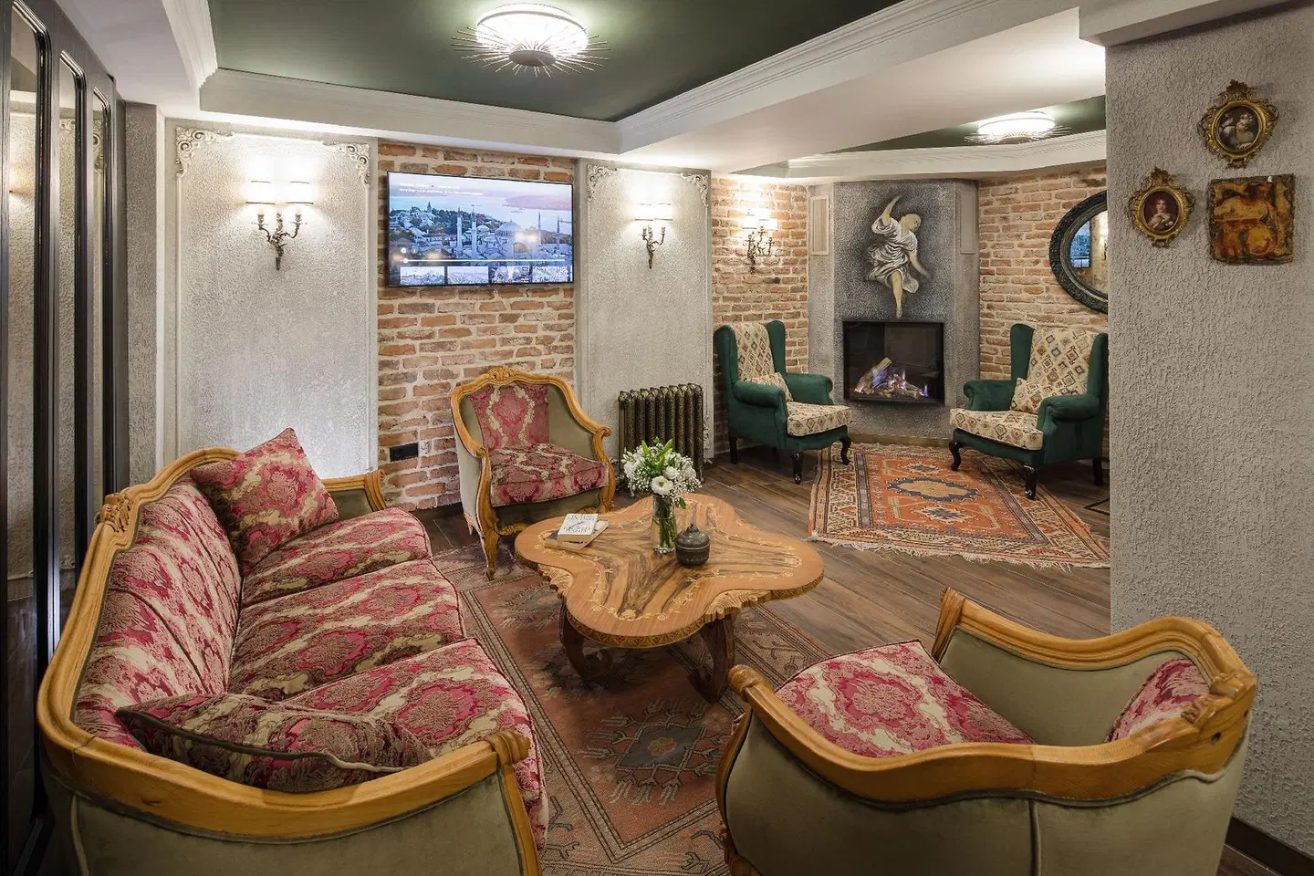 Tria Hotel Istanbul-Special Category HEALTH_BEAUTY