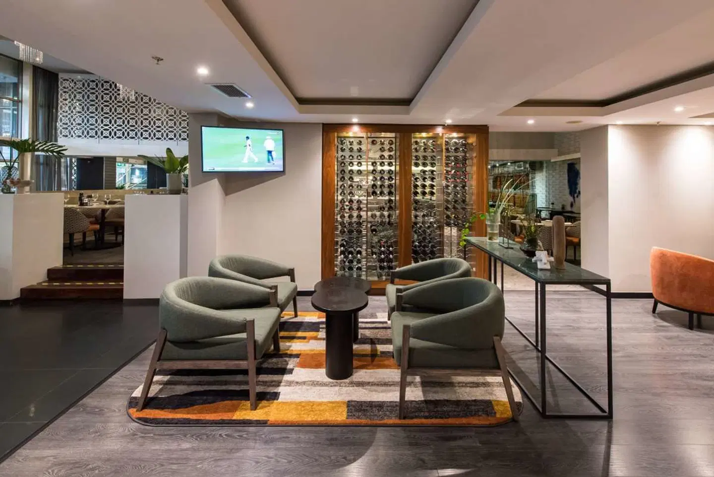 DoubleTree by Hilton Cape Town LOUNGE_LOBBY