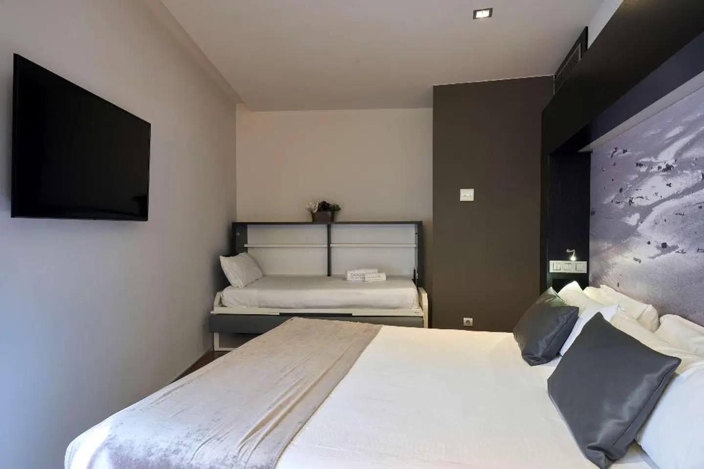 Catalonia Catedral ROOM_EXAMPLE