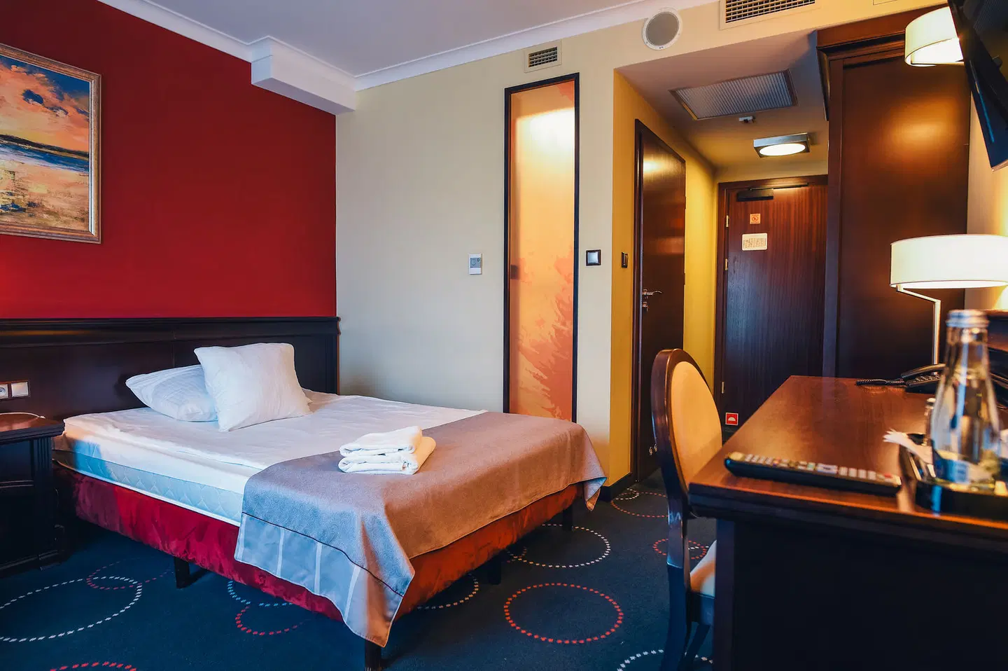 Admira' ROOM_EXAMPLE