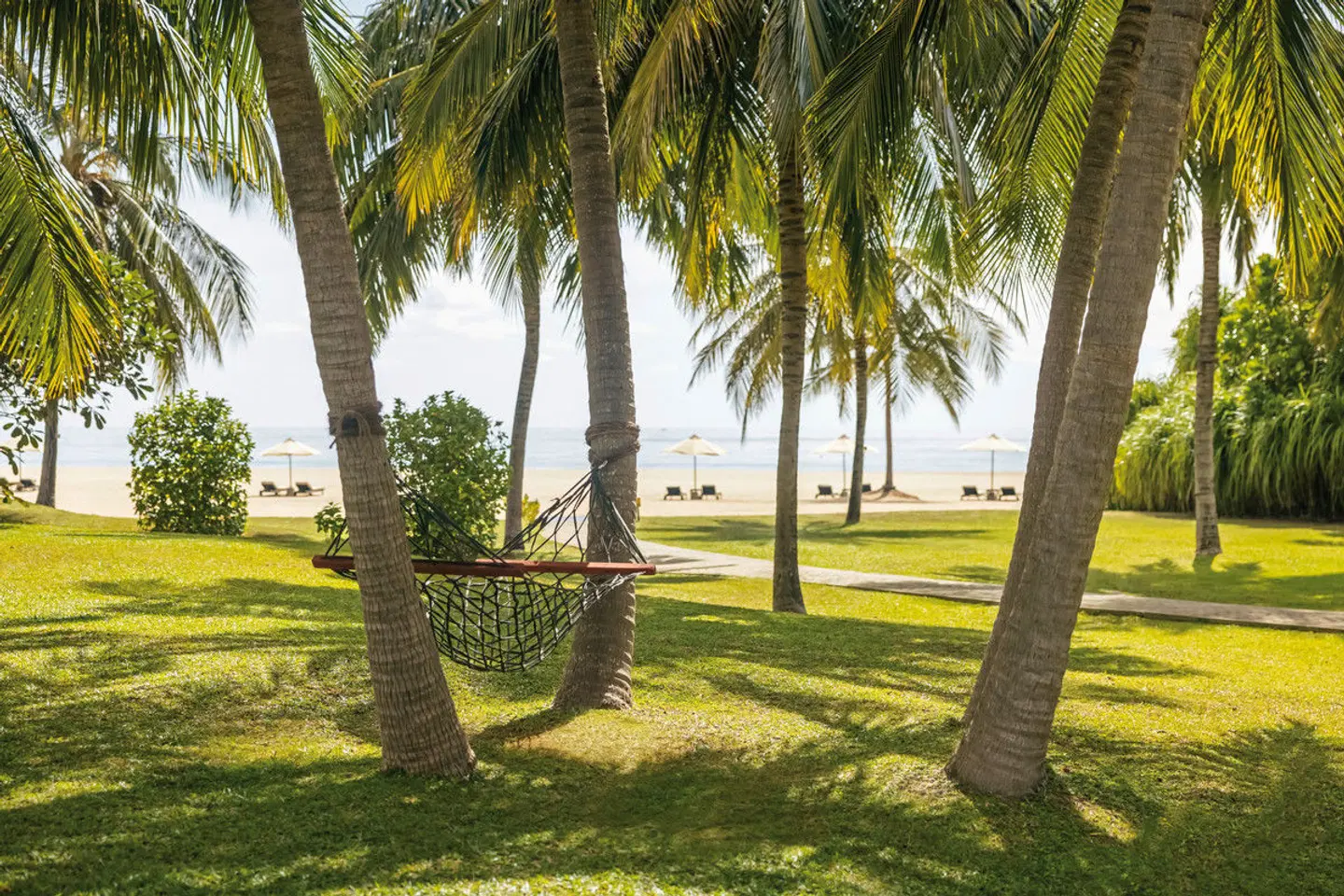 Uga Bay Resort Garten