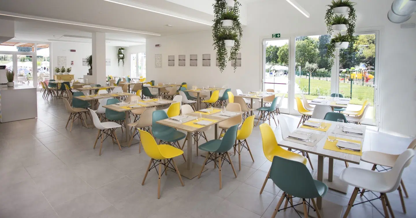 Sisan Family Resort Restaurant