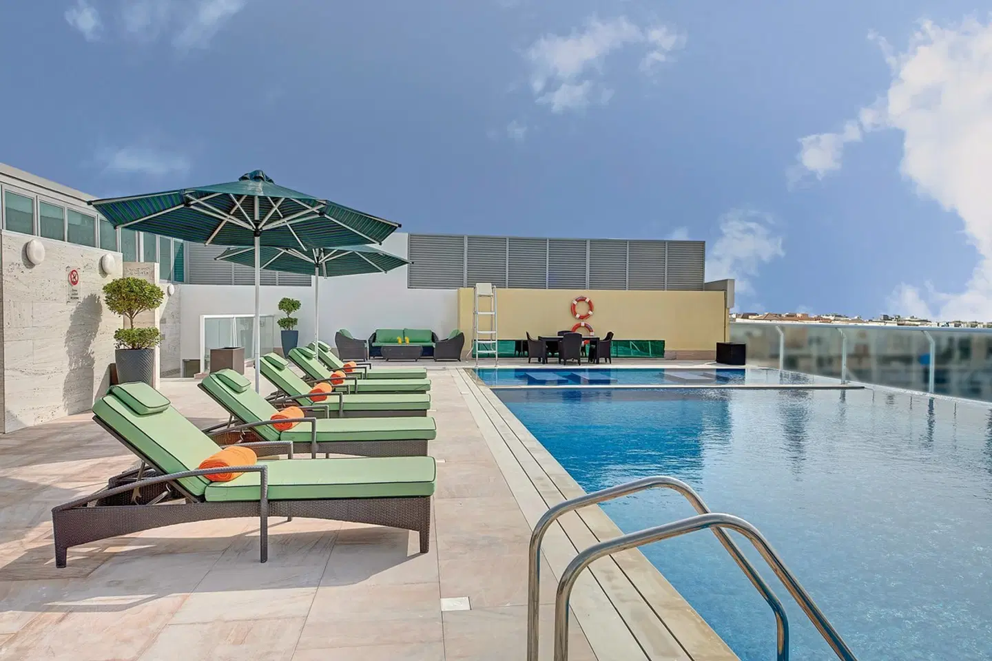 Al Khoory Atrium Hotel OUTDOOR_POOL