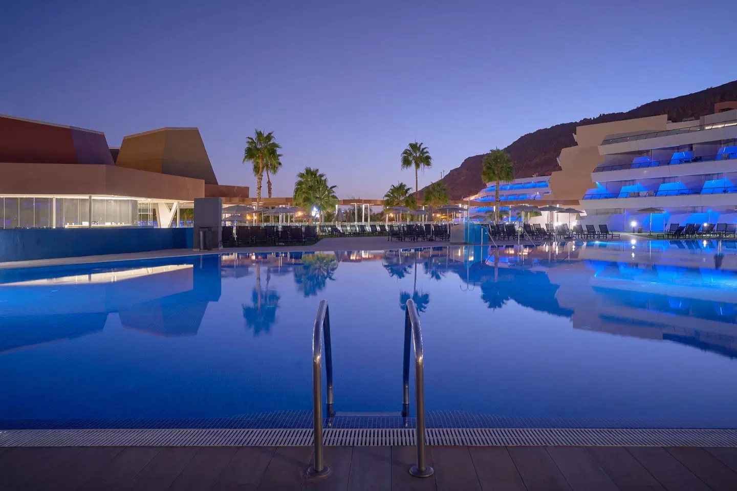 Radisson Blu Resort & Spa Gran Canaria Mogan OUTDOOR_POOL