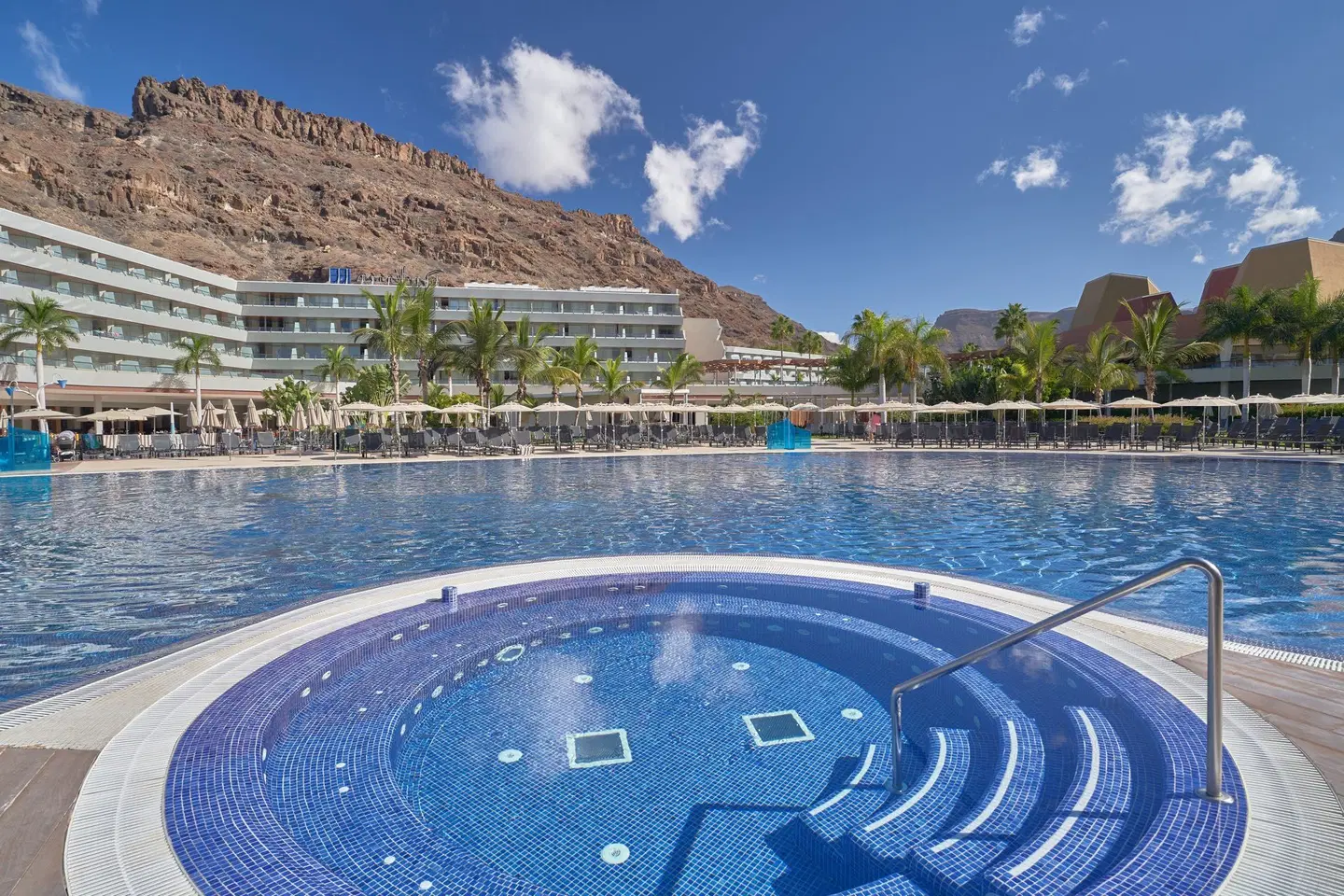 Radisson Blu Resort & Spa Gran Canaria Mogan OUTDOOR_POOL