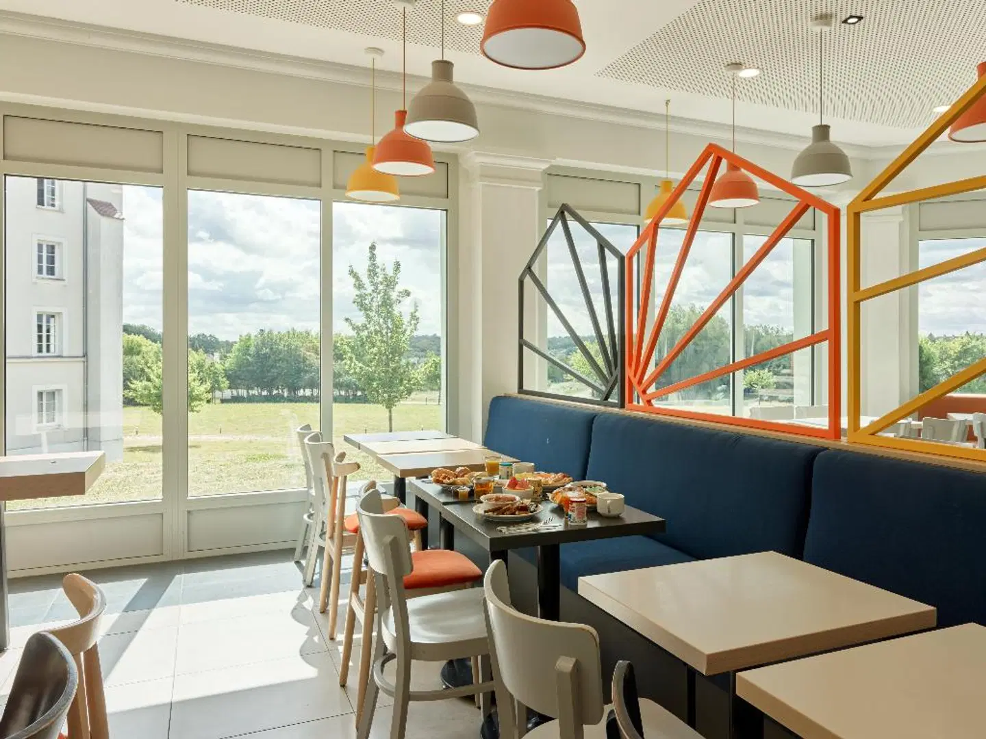 B&B Hôtel à Disneyland® Paris Restaurant