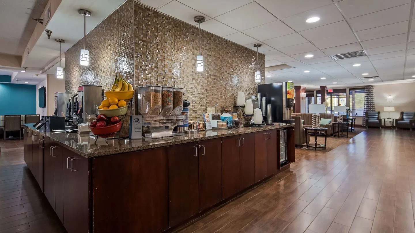 Best Western Galleria Inn & Suites Memphis LOUNGE_LOBBY