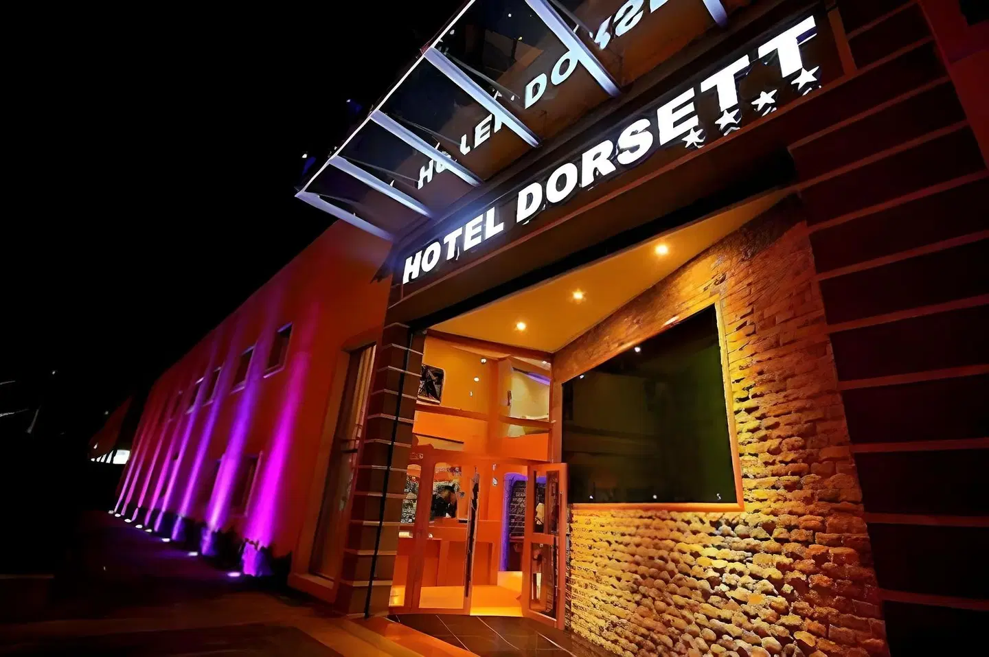 Menoir Dorsett Madrid Leganés EXTERIOR