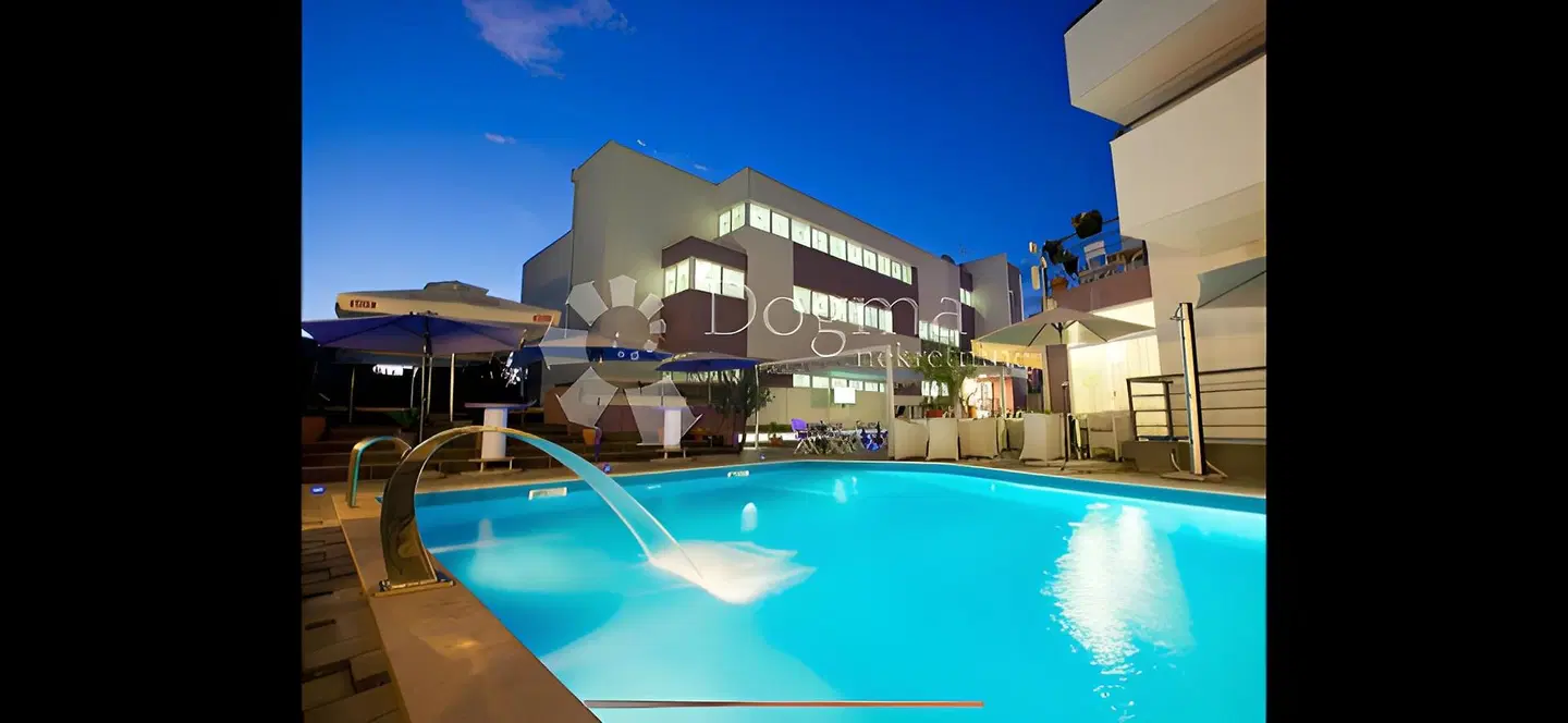 Hotel Zadar OUTDOOR_POOL