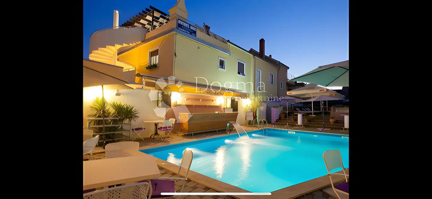 Hotel Zadar OUTDOOR_POOL