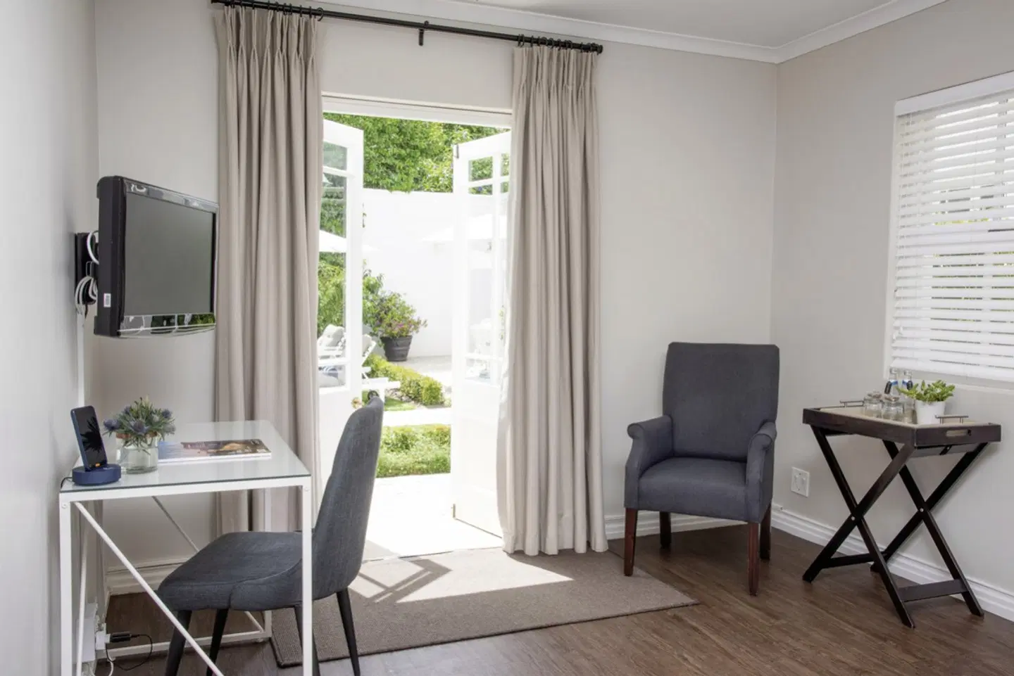 River Manor Boutique Hotel and Spa ROOM_EXAMPLE