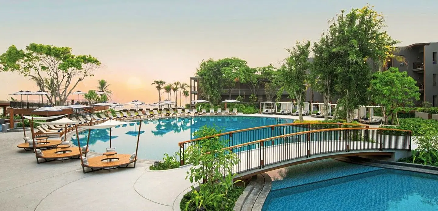 Hua Hin Marriott Resort & Spa OUTDOOR_POOL