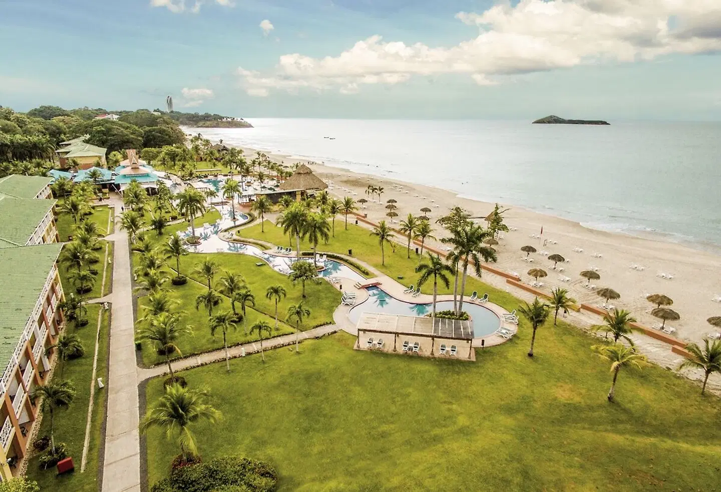 Grand Decameron Panama, A Trademark All-Inclusive Resort BEACH