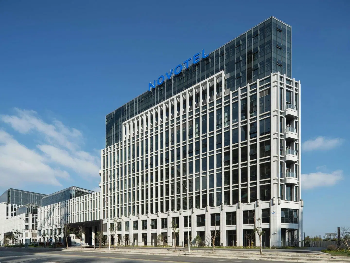 Novotel Shanghai Lingang EXTERIOR