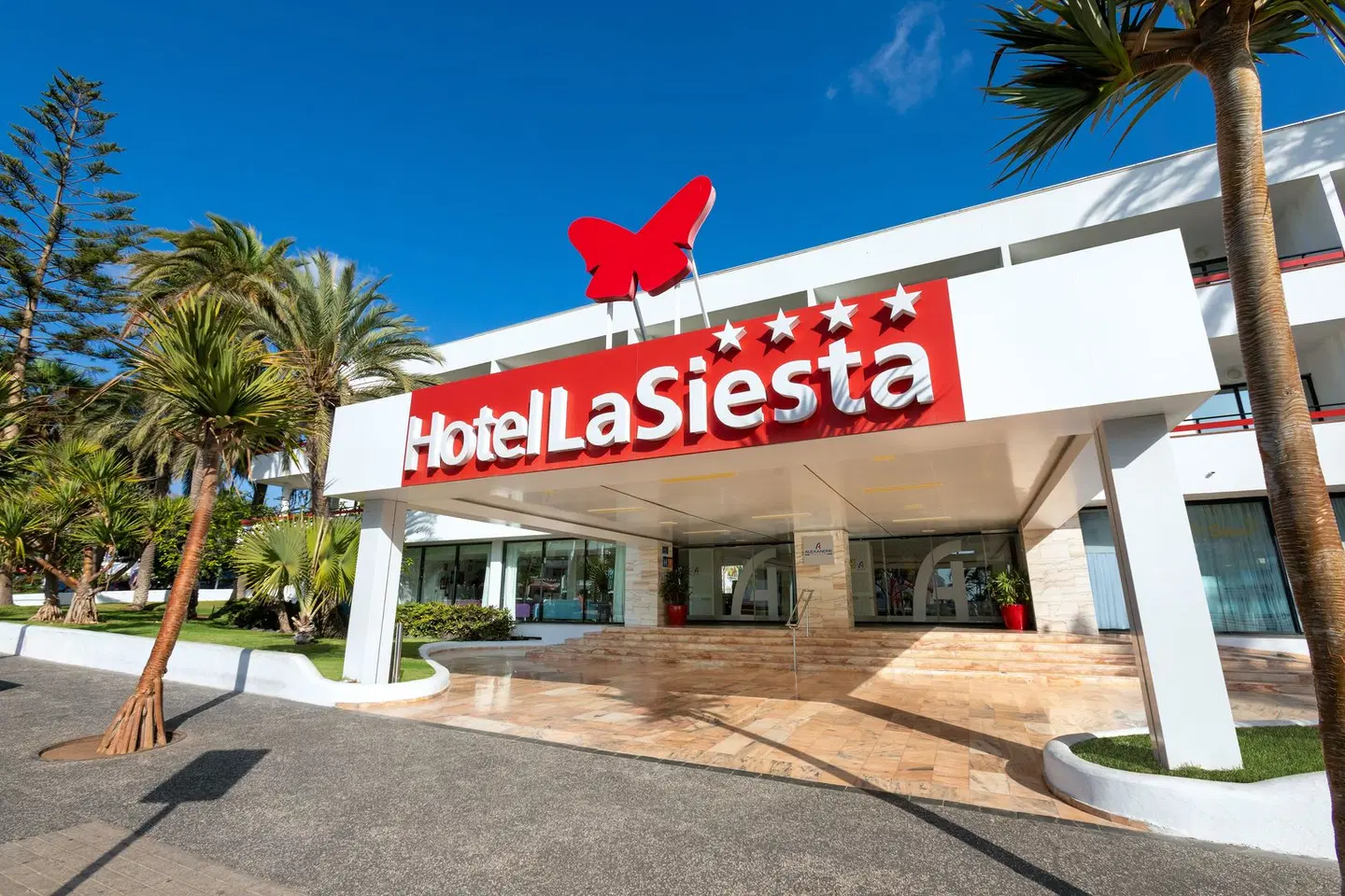 Alexandre Hotel La Siesta EXTERIOR