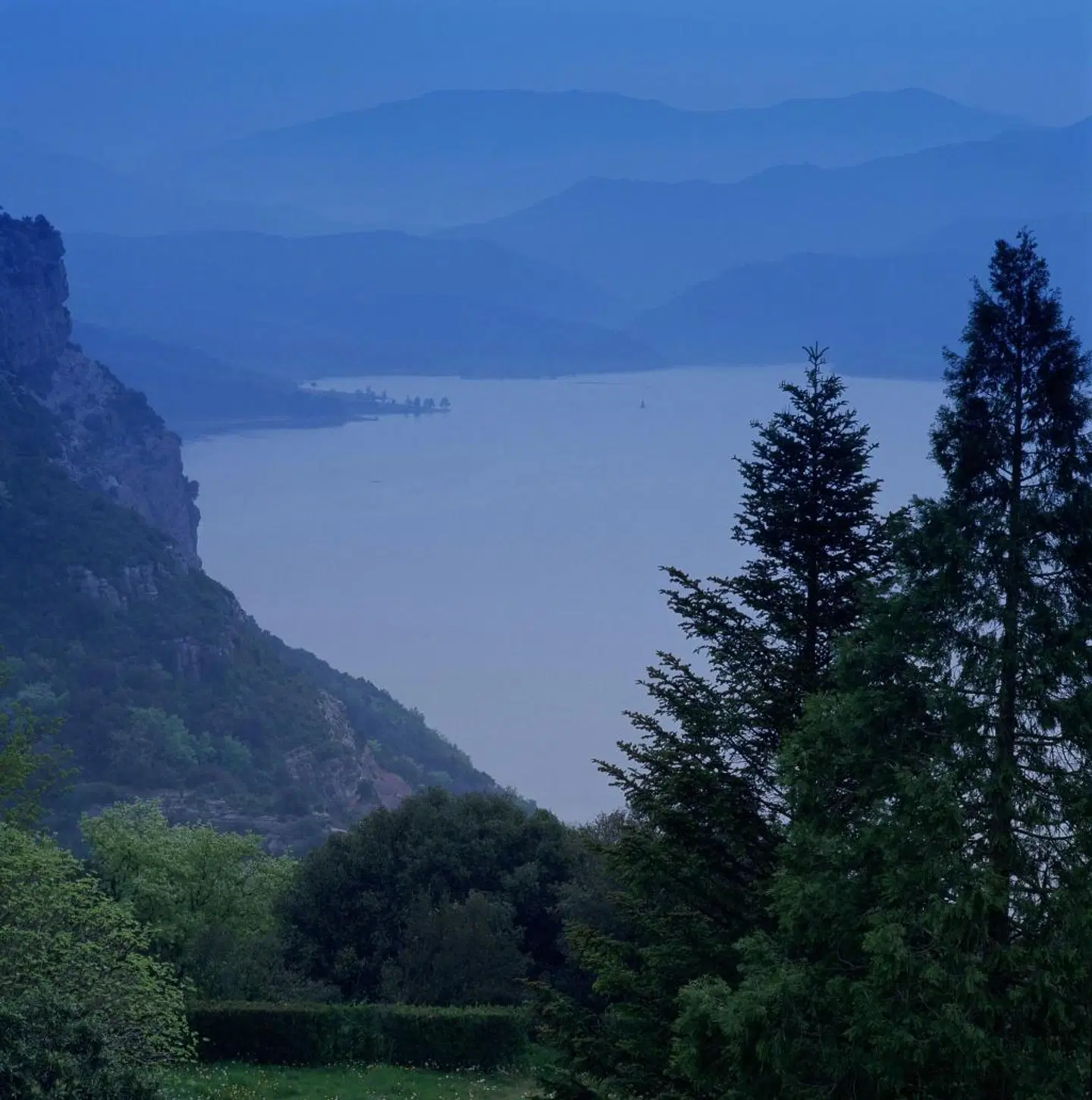 Parador de Vic-Sau LANDSCAPE